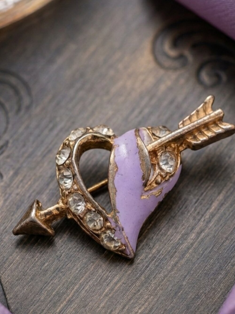 Vintage Gay Boyer Enamel‎ & Crystal Heart Pin
